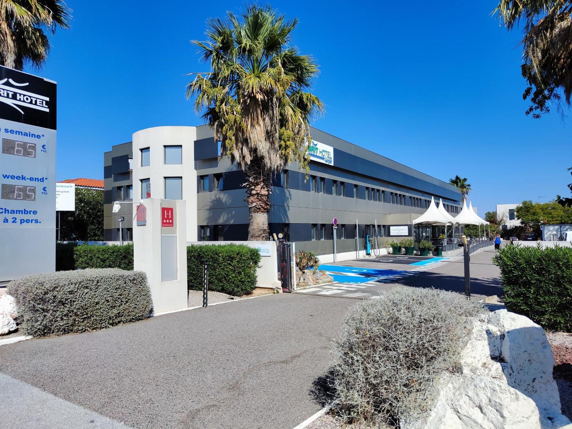 Brit Hotel Porte D'Espagne Перпиньан Экстерьер фото
